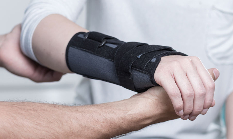 Rücken, Hüfte, Knie: So gelingt die Rückkehr in den Job!